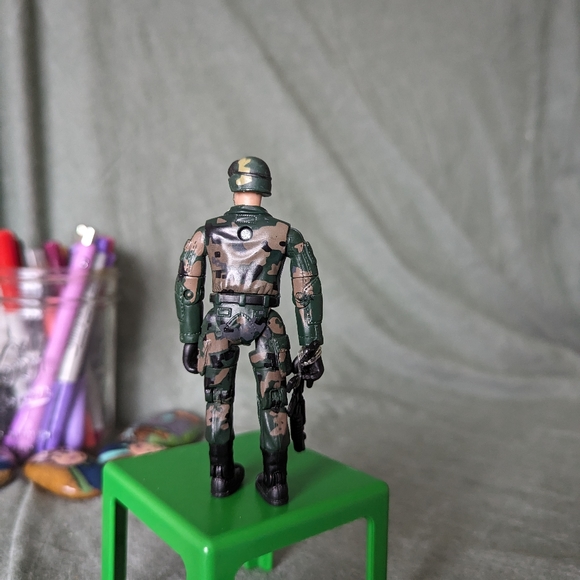 World Peacekeepers Soldier Figure Camo Articulated Military Toy Adventure Helmet - Picture 9 of 12